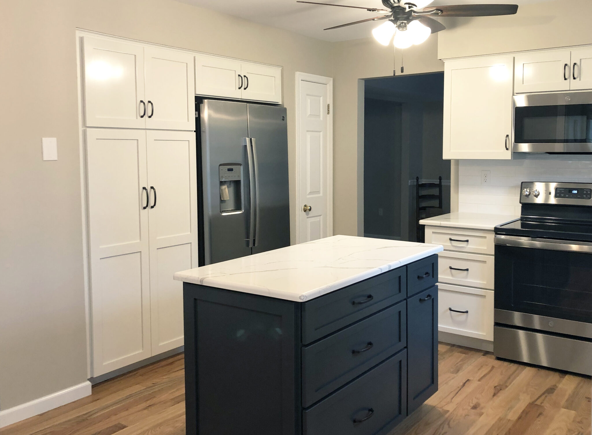 Transitional Kitchen Remodel by R&W Kitchen & Bath / Weston's Kitchen Design — Project 1 project photo 2